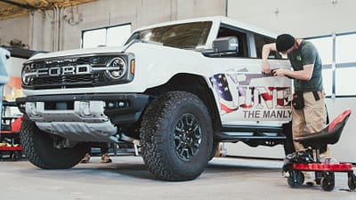Tune Up The Manly Salon Bronco Partial Wrap